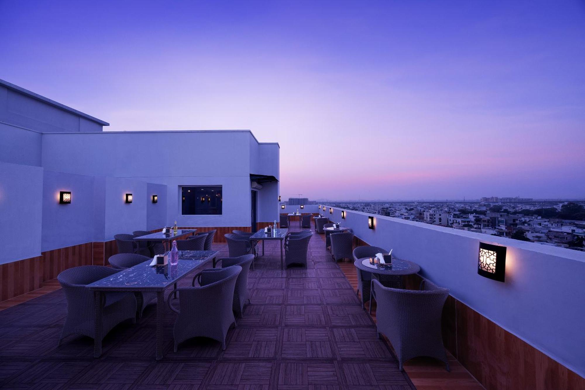 Jaipur Hotel Exterior photo